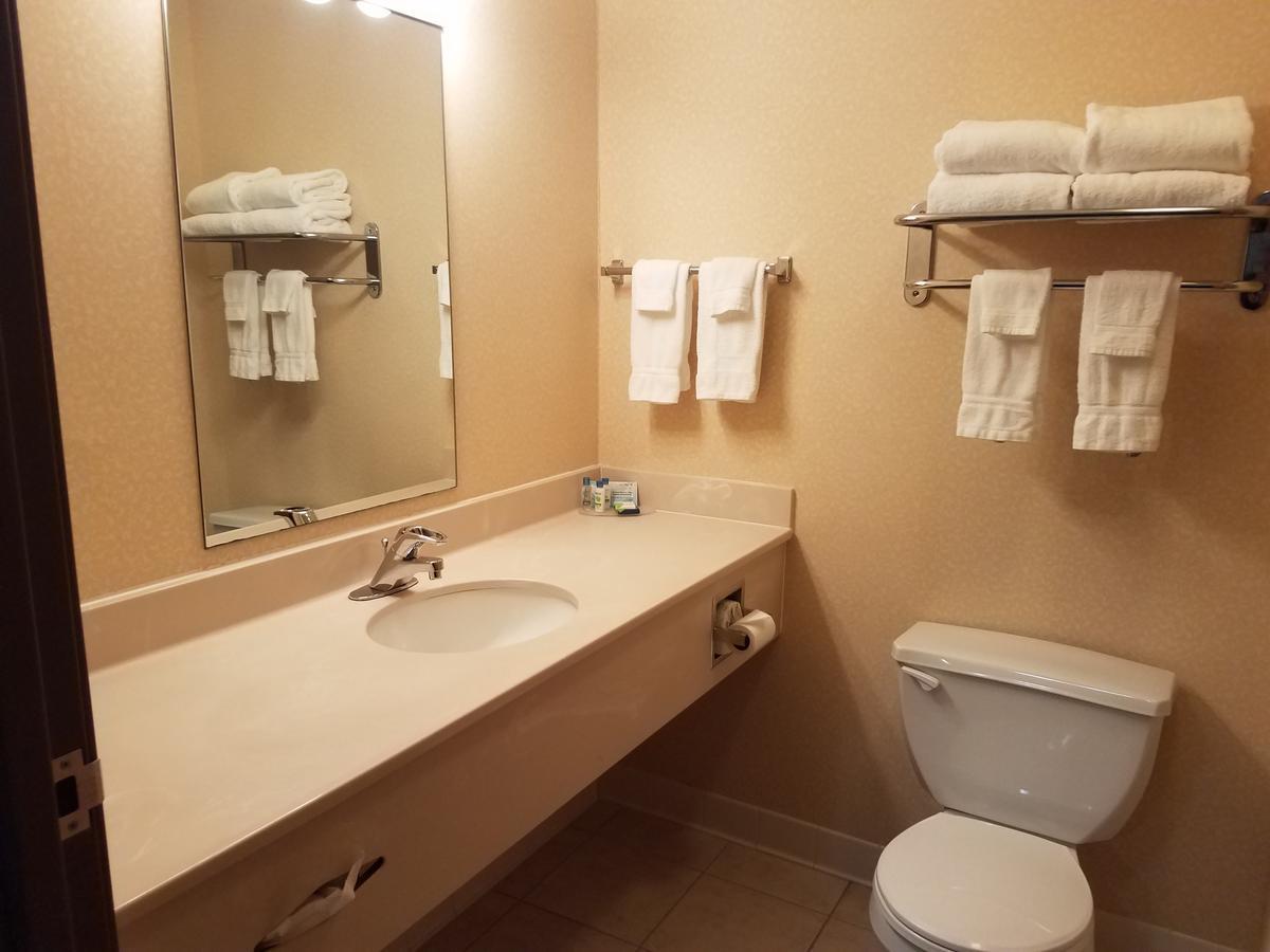 Oak Hill Inn & Suites Canton Zewnętrze zdjęcie